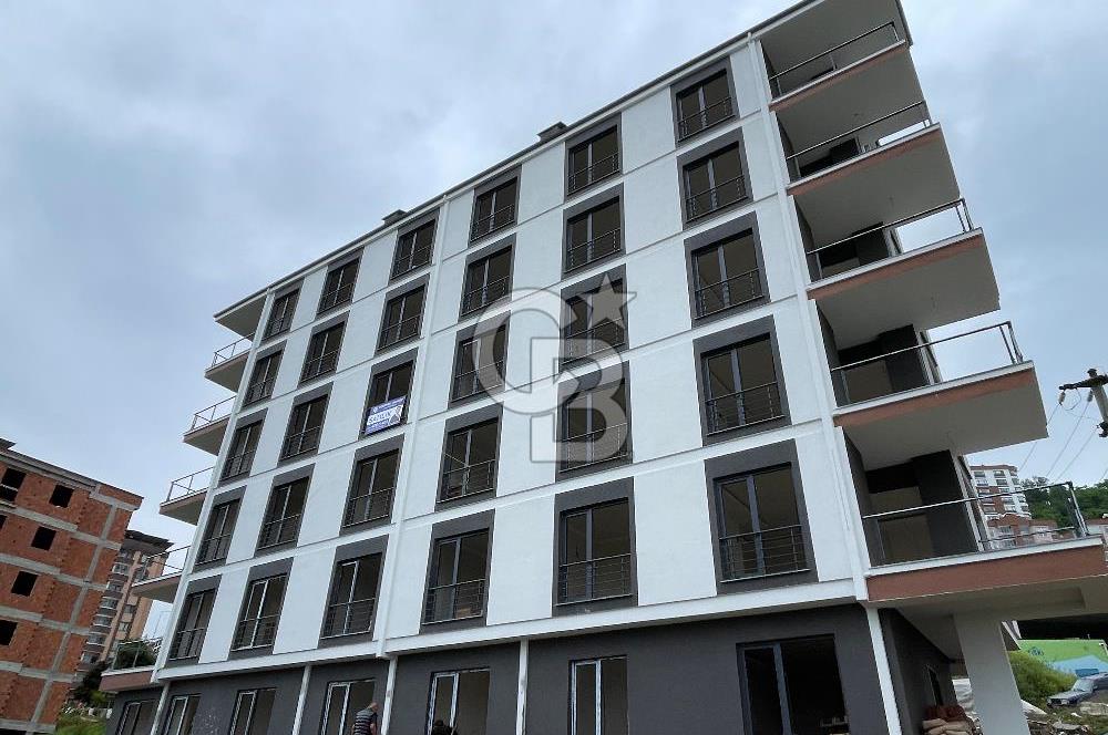 2 NOLU BEŞİRLİ'DE DENİZ MANZARALI MERKEZİ KONUMDA SATILIK DAİRE