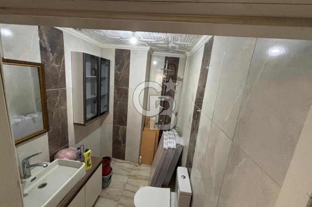 ESAT BAŞÇAVUŞ SOKAK'TA 100m2 SATILIK DÜKKAN