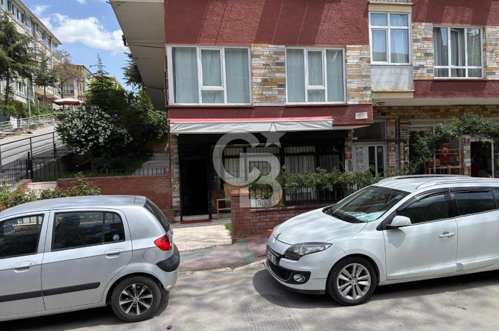 ESAT BAŞÇAVUŞ SOKAK'TA 100m2 SATILIK DÜKKAN