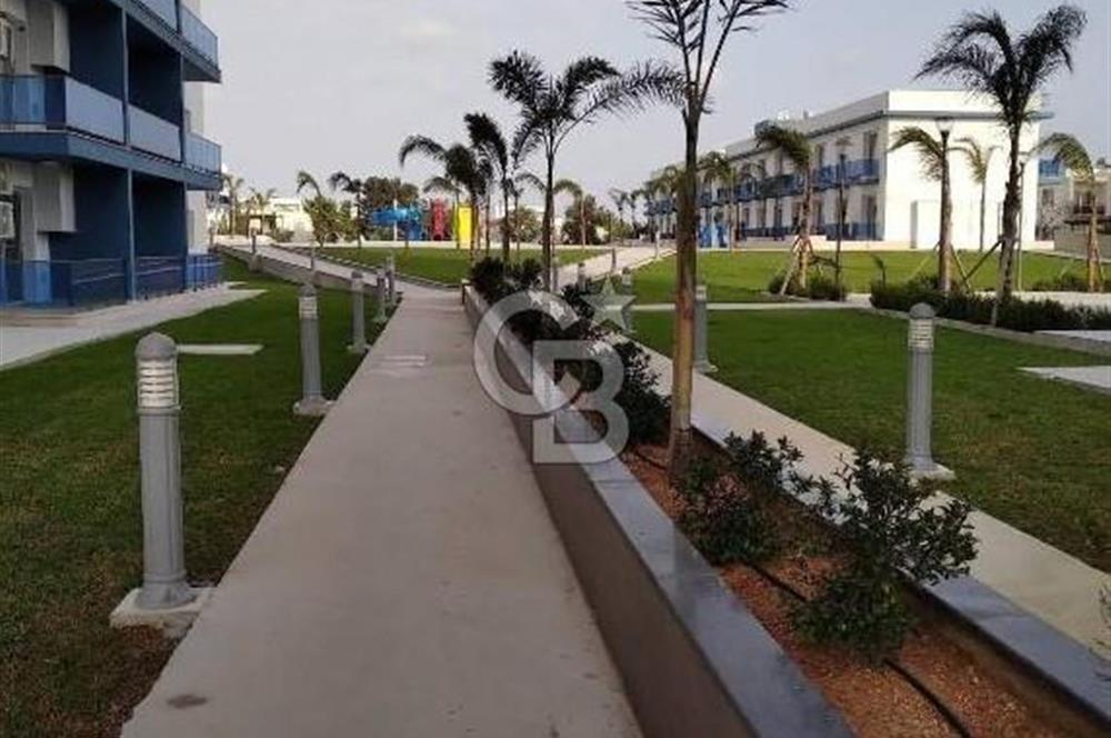 İskele Longbeach Royallife Deniz Manzaralı Satılık 1+0 Daire