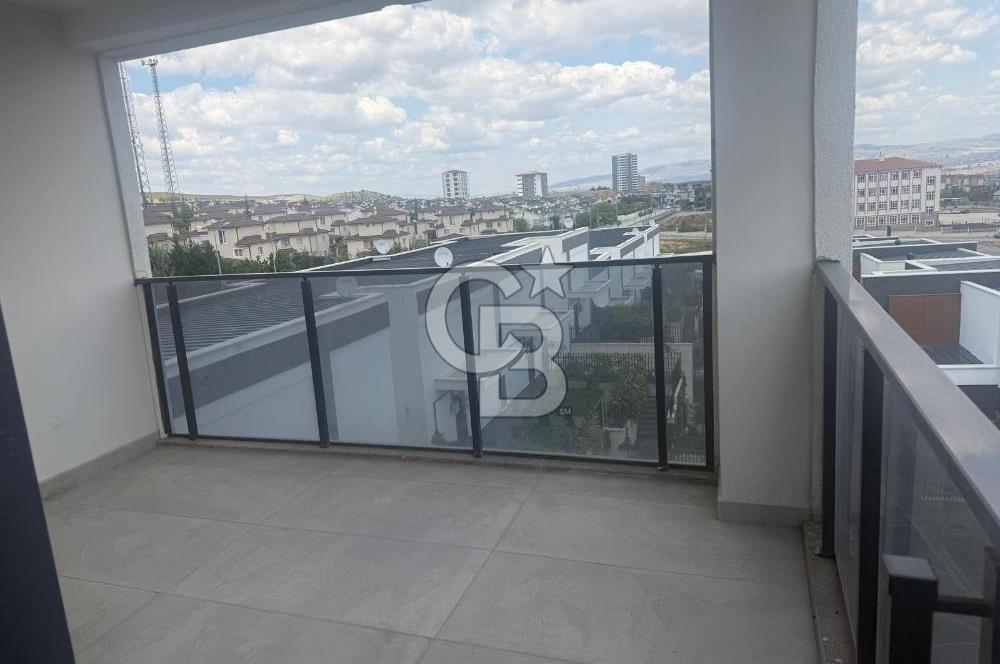  BAĞLICA’DA VİLLALAR ARASINDA TEK BLOKLU ÖZEL SİTEDE SIFIR 4+1 KİRALIK DAİRE! 