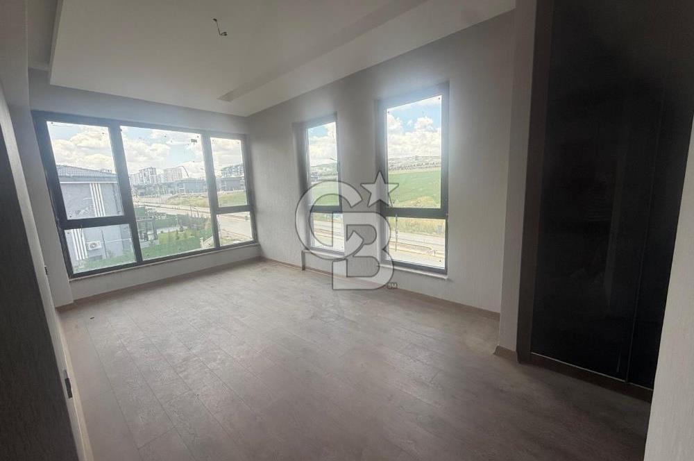  BAĞLICA’DA VİLLALAR ARASINDA TEK BLOKLU ÖZEL SİTEDE SIFIR 4+1 KİRALIK DAİRE! 