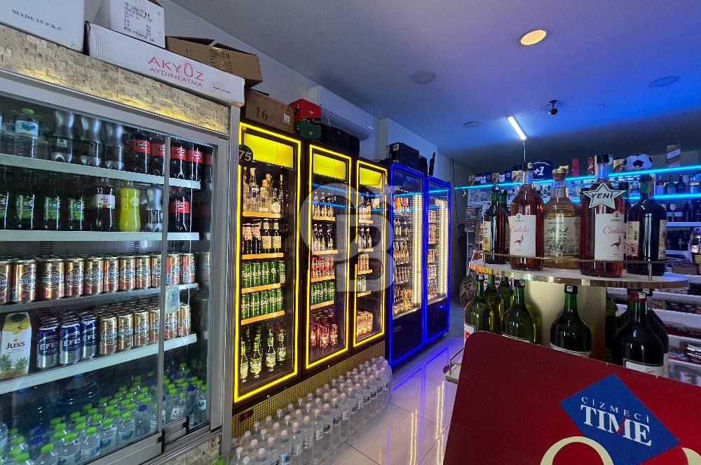 BEYLİKDÜZÜ CADDE ÜSTÜ DEVREN KİRALIK TEKEL