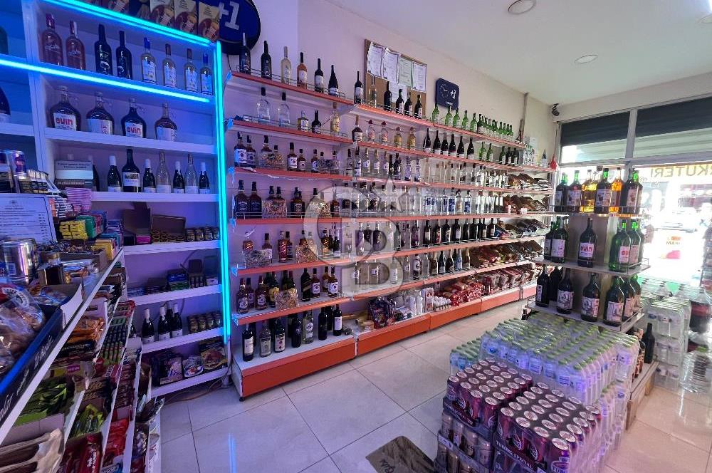 BEYLİKDÜZÜ CADDE ÜSTÜ DEVREN KİRALIK TEKEL