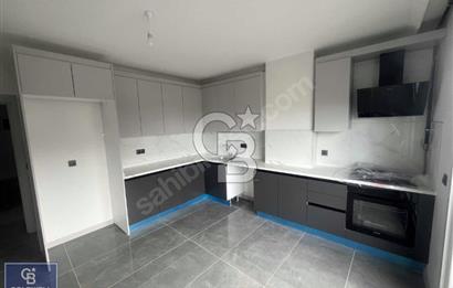 ÜMRANİYE CENGİZ TOPEL CD. ÜZERİNDE SATILIK 4+1 DUBLEKS DAİRE