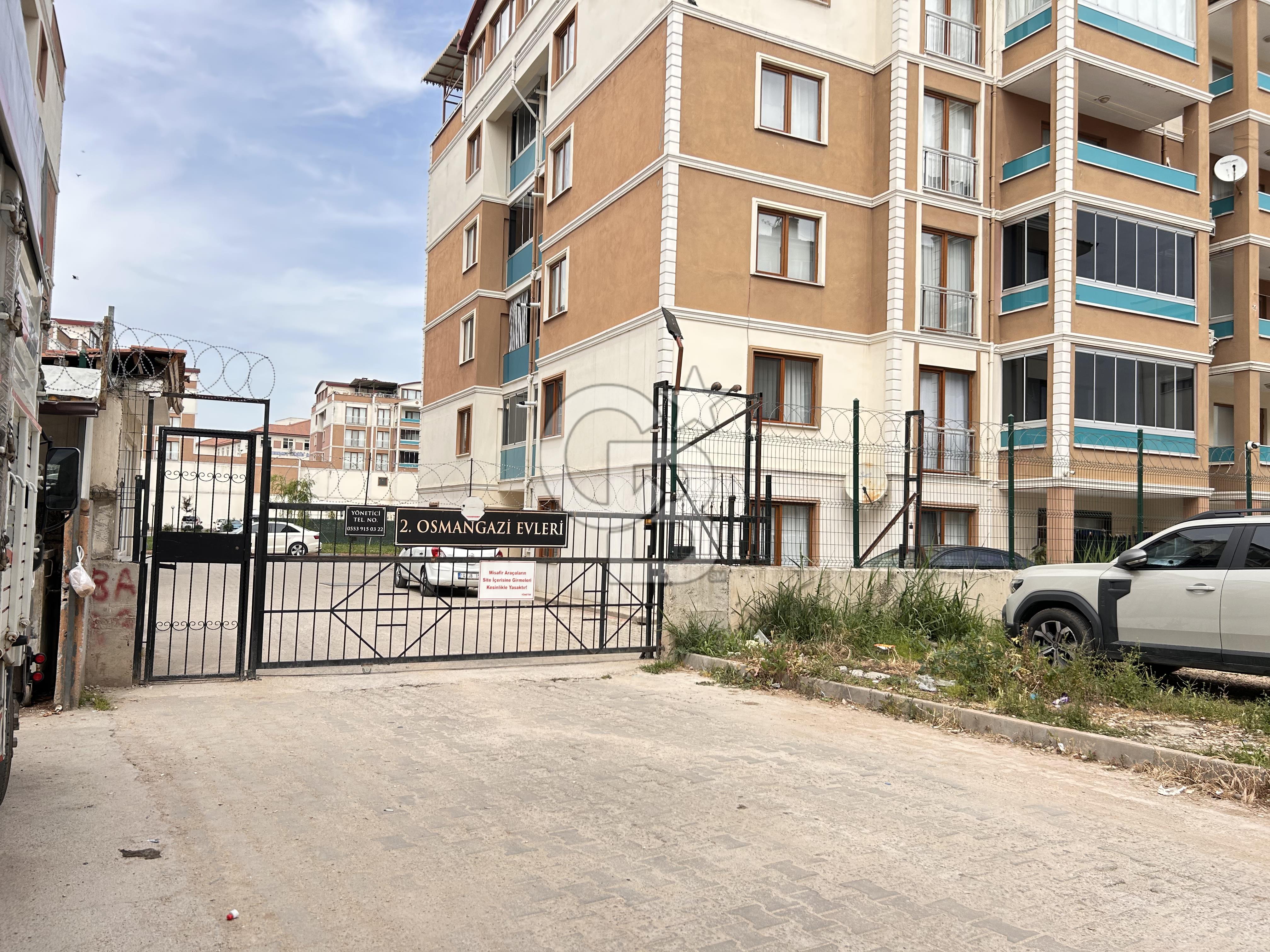 CB CLASS SİTE İÇERİSİNDE AÇIK HAVUZLU 3+1 DAİRE