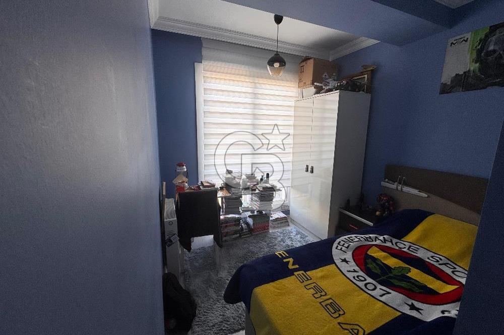 KARABAĞLAR MERKEZİ KONUMDA 3+1 GENÇ FIRSAT DAİRE