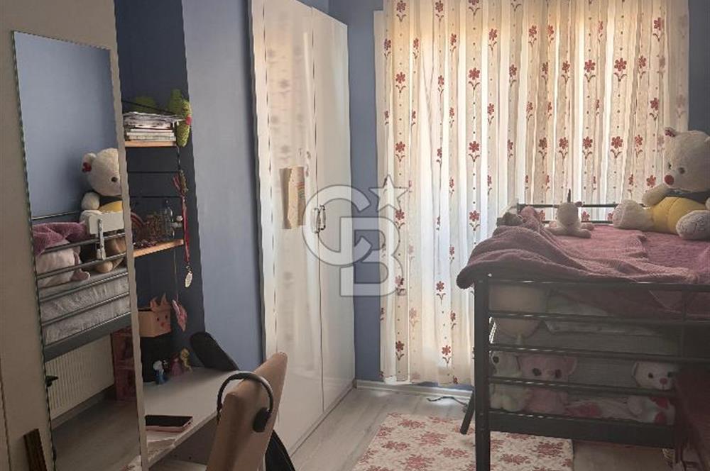 KARABAĞLAR MERKEZİ KONUMDA 3+1 GENÇ FIRSAT DAİRE