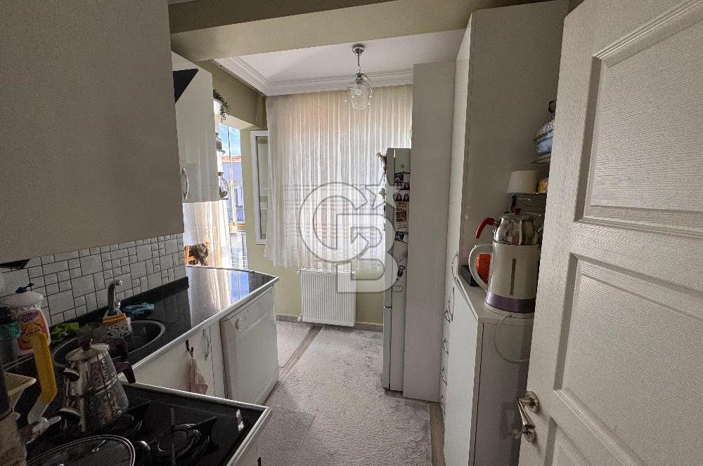 KARABAĞLAR MERKEZİ KONUMDA 3+1 GENÇ FIRSAT DAİRE