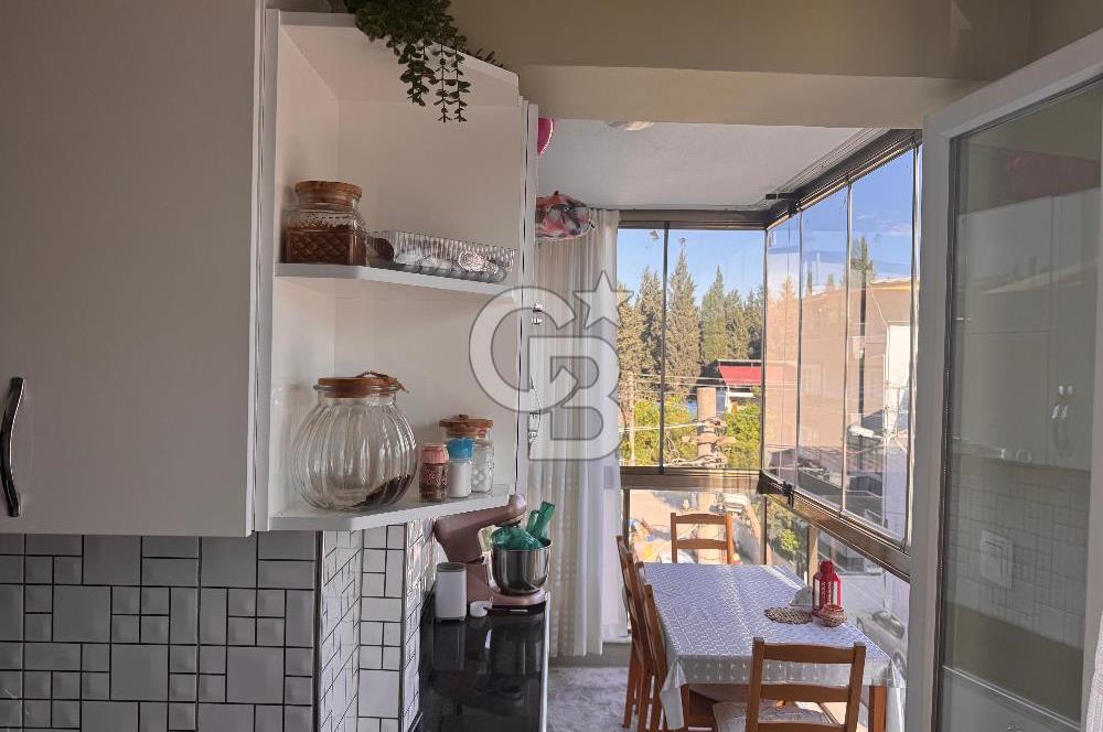 KARABAĞLAR MERKEZİ KONUMDA 3+1 GENÇ FIRSAT DAİRE