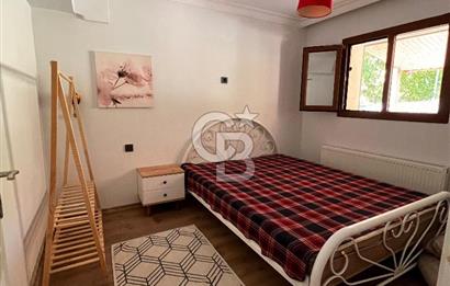 Çiçekliköy'de Satılık 4+1 Havuzlu Bahçeli Villa
