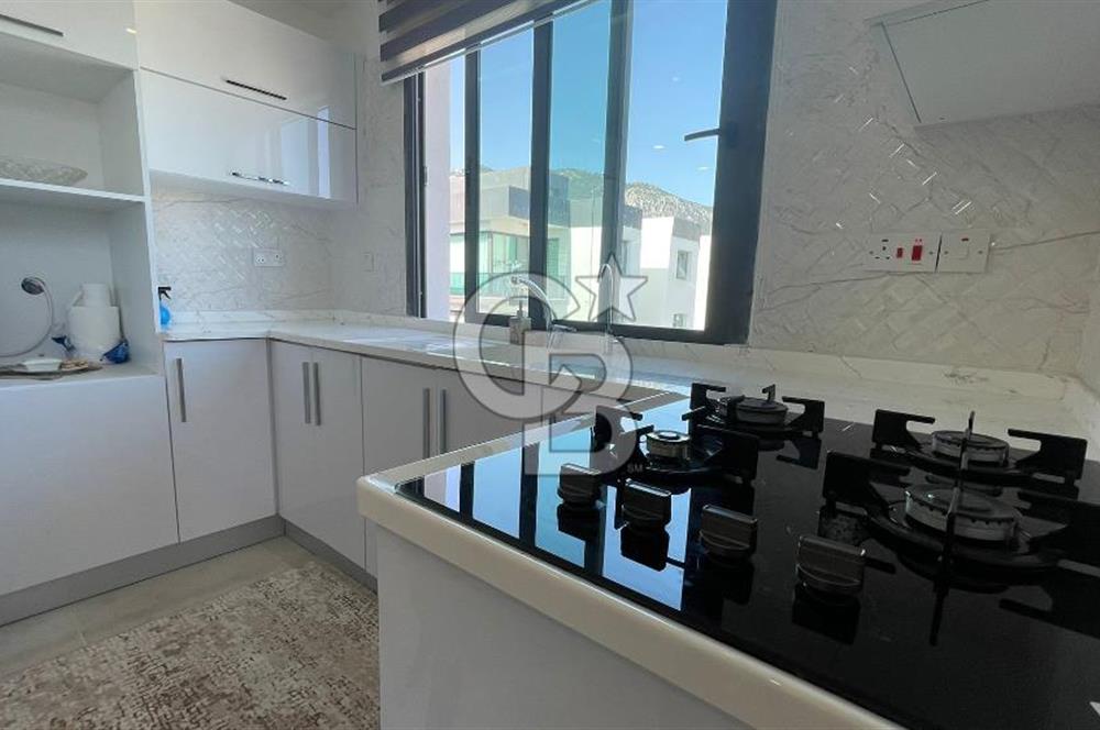 K.K.T.C. GİRNE ALSANCAK 2+1 FULL EŞYALI HAVUZLU SİTEDE DAİRE