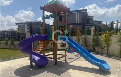  BAĞLICA’DA VİLLALAR ARASINDA TEK BLOKLU ÖZEL SİTEDE SIFIR 4+1 KİRALIK DAİRE! 