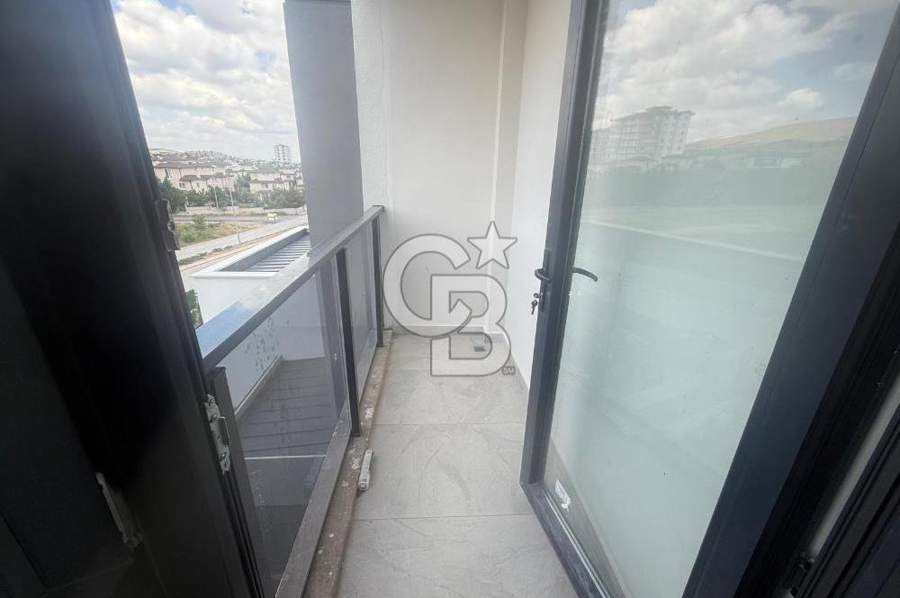  BAĞLICA’DA VİLLALAR ARASINDA TEK BLOKLU ÖZEL SİTEDE SIFIR 4+1 KİRALIK DAİRE! 