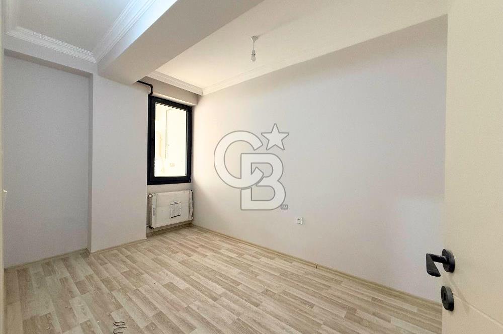 Menemen Seyrek’te Satılık 2+1 Daire Sıfır Bina Havuzlu