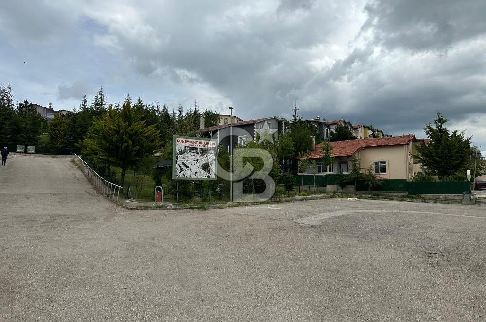MEMLİK GÜNEYKENT VİLLALARI SİTESİNDE SATILIK NATAMAM FIRSAT VİLLA