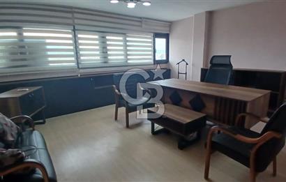 Karabağlar Selgeçen Modeka İş Merkezinde Eşyalı Kiralık Ofis