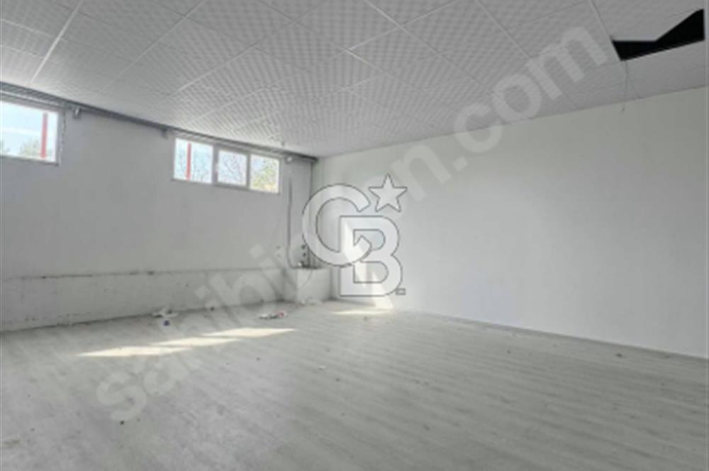 Goncalı'da 550 M² Kiralık Depo ALanı