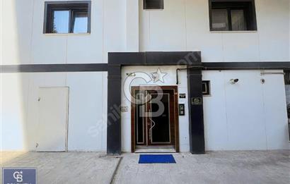 ÇENGELKÖY'DE 3 BALKONLU VE 3 BANYOLU SATILIK 4+2 DUBLEKS DAİRE