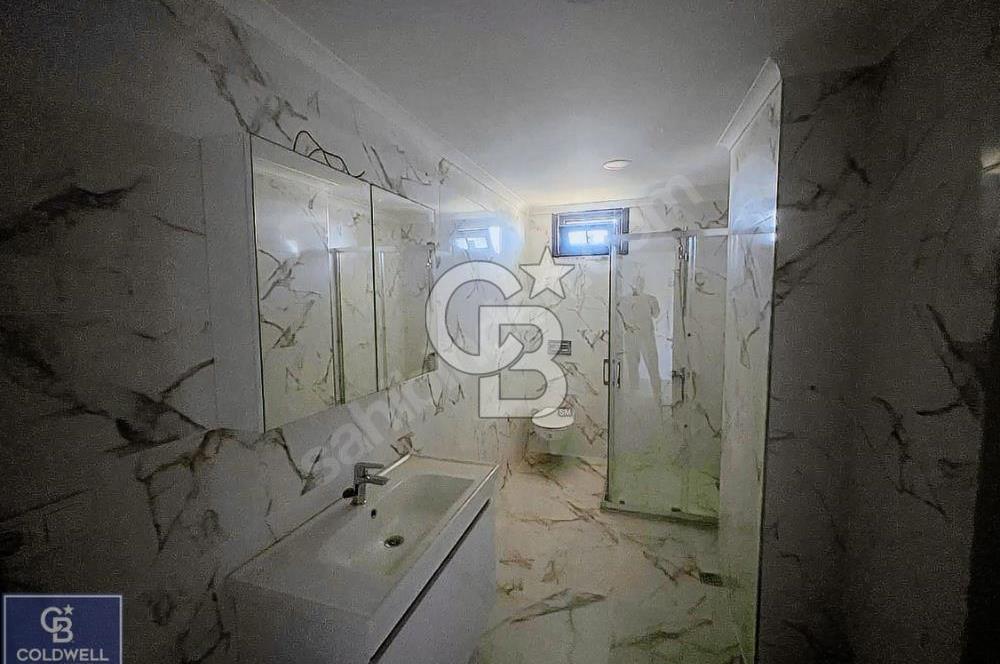 ÇENGELKÖY'DE 3 BALKONLU VE 3 BANYOLU SATILIK 4+2 DUBLEKS DAİRE