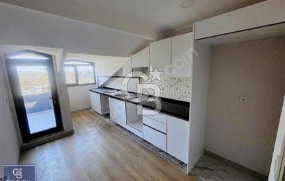ÇENGELKÖY'DE 3 BALKONLU VE 3 BANYOLU SATILIK 4+2 DUBLEKS DAİRE