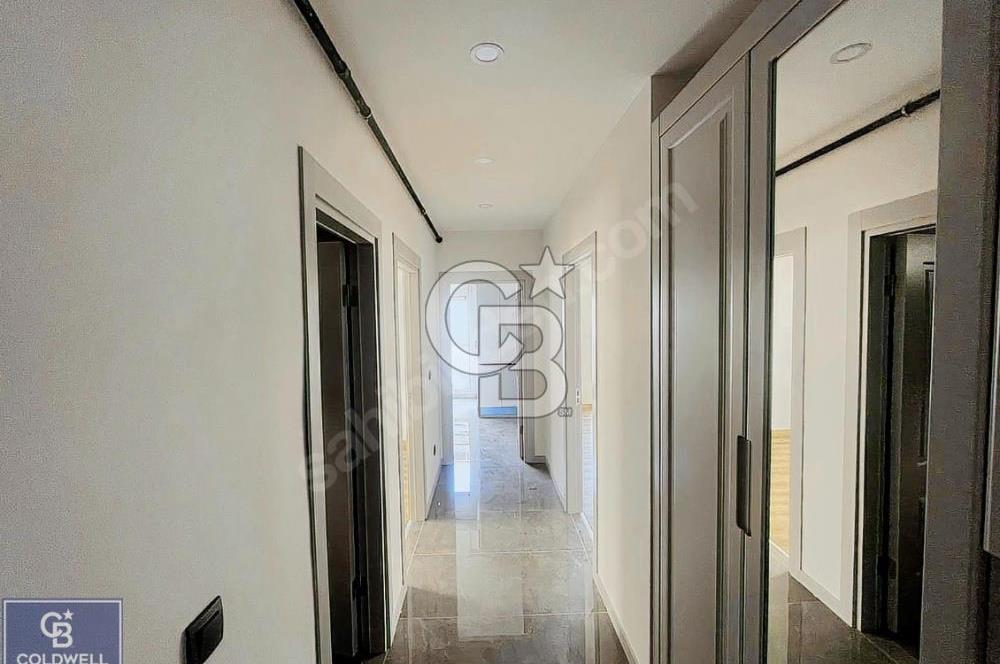ÜMRANİYE MERKEZ CENGİZ TOPEL CD. ÜZERİNDE SATILIK 3+1 DAİRE