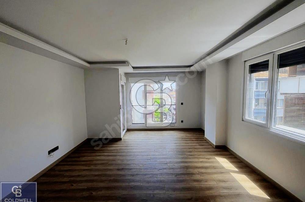 ÜMRANİYE MERKEZ CENGİZ TOPEL CD. ÜZERİNDE SATILIK 3+1 DAİRE