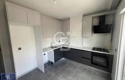 ÜMRANİYE MERKEZ CENGİZ TOPEL CD. ÜZERİNDE SATILIK 3+1 DAİRE