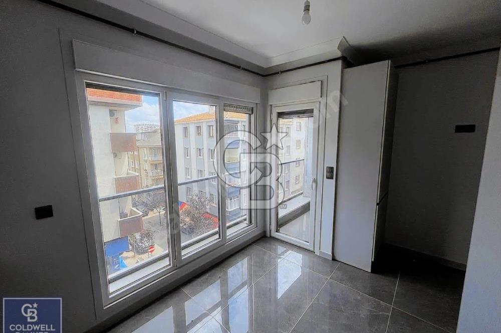ÜMRANİYE MERKEZ CENGİZ TOPEL CD. ÜZERİNDE SATILIK 3+1 DAİRE