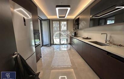 ÜSKÜDAR LALE KISIKLI KONAKLARI'NDA 165m² SATILIK 3+1 DAİRE