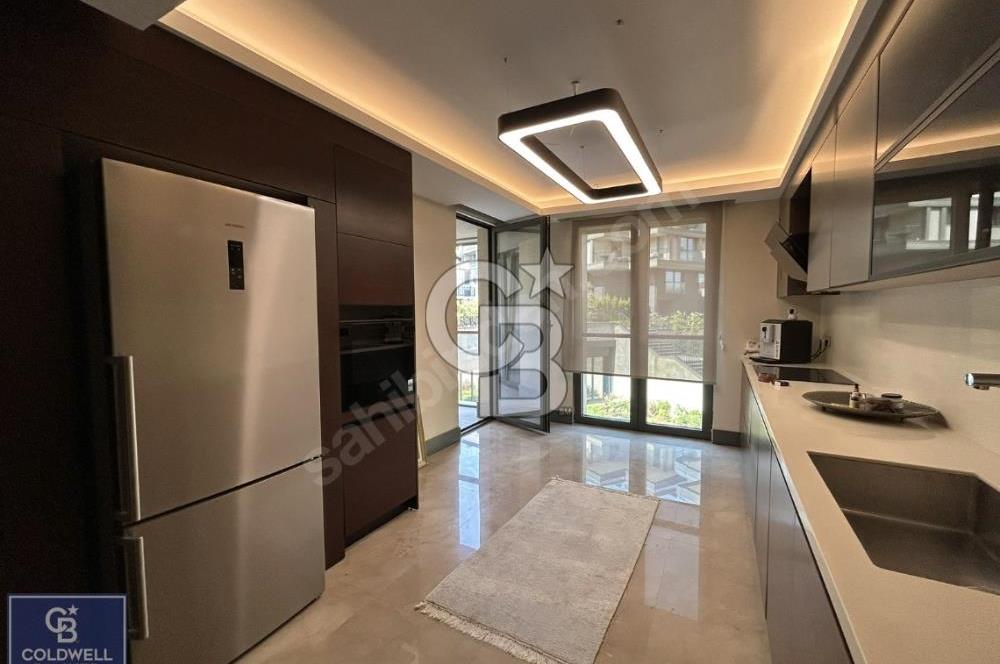 ÜSKÜDAR LALE KISIKLI KONAKLARI'NDA 165m² SATILIK 3+1 DAİRE