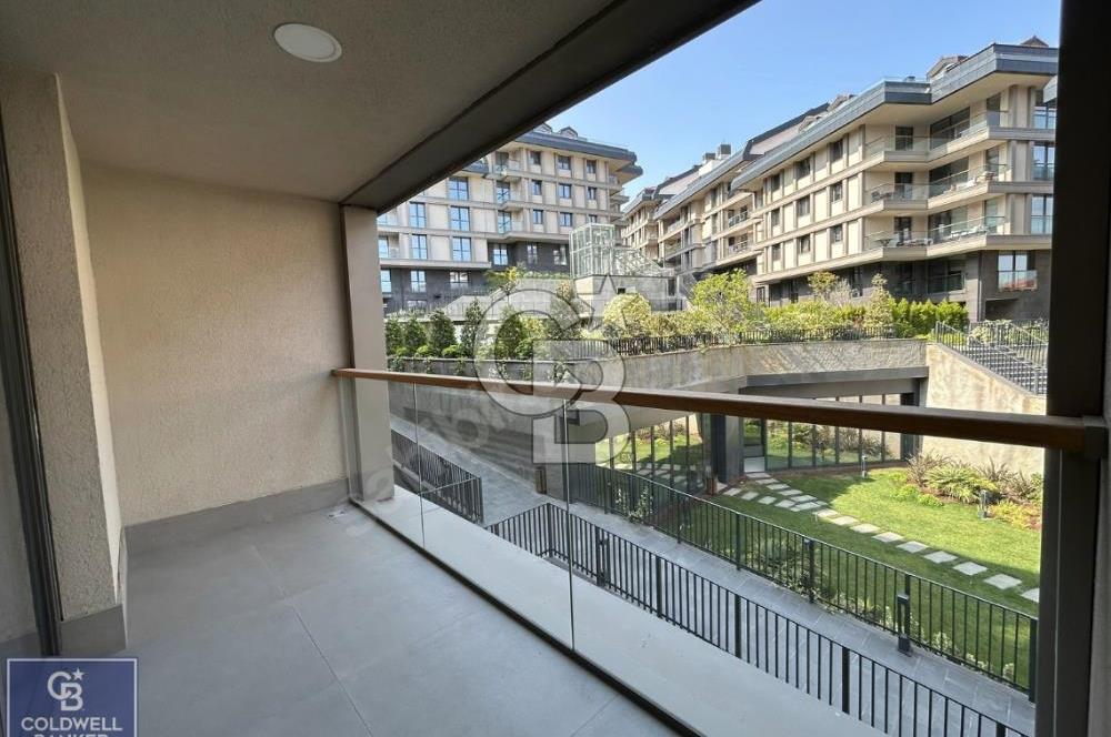 ÜSKÜDAR LALE KISIKLI KONAKLARI'NDA 165m² SATILIK 3+1 DAİRE