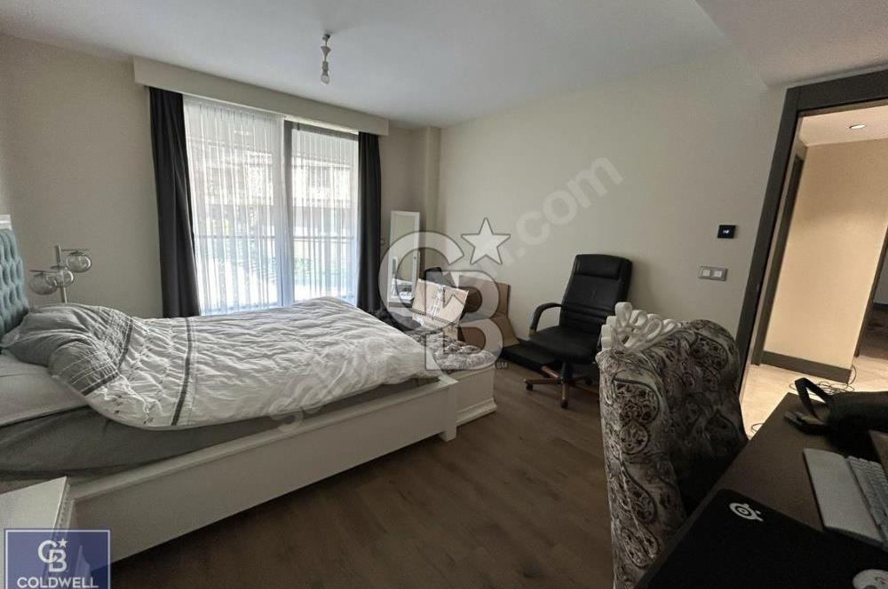 ÜSKÜDAR LALE KISIKLI KONAKLARI'NDA 165m² SATILIK 3+1 DAİRE