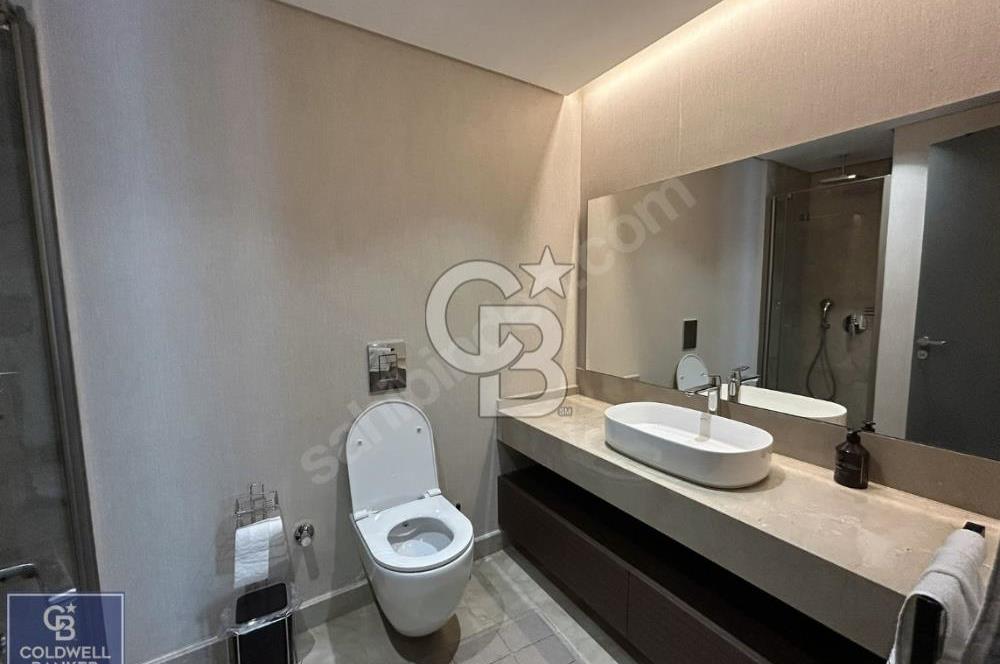 ÜSKÜDAR LALE KISIKLI KONAKLARI'NDA 165m² SATILIK 3+1 DAİRE