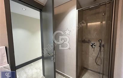 ÜSKÜDAR LALE KISIKLI KONAKLARI'NDA 165m² SATILIK 3+1 DAİRE