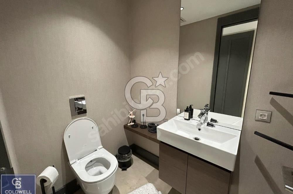ÜSKÜDAR LALE KISIKLI KONAKLARI'NDA 165m² SATILIK 3+1 DAİRE