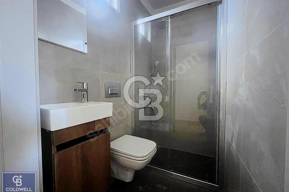 ÜMRANİYE MERKEZ CENGİZ TOPEL CD. ÜZERİNDE SATILIK 3+1 DAİRE