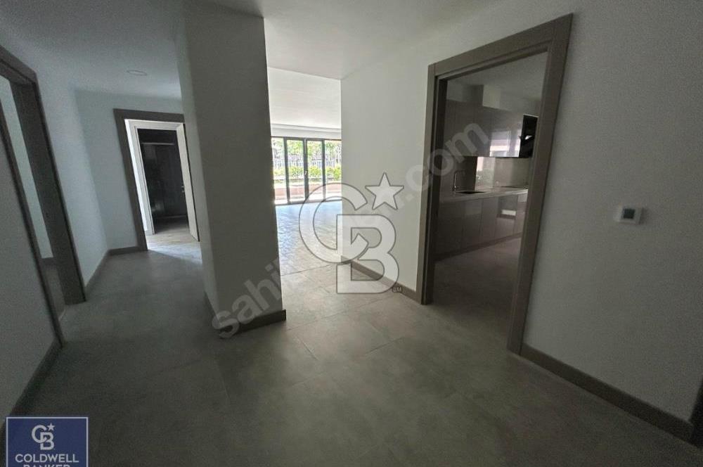 ACIBADEM KONAKLARI'NDA SATILIK 4+1 BAHÇE KATI DAİRE