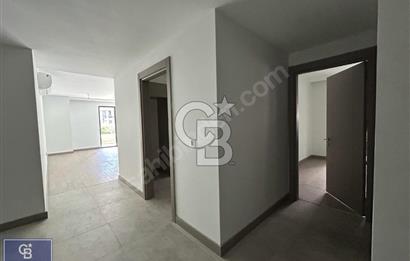 ACIBADEM KONAKLARI'NDA SATILIK 4+1 BAHÇE KATI DAİRE