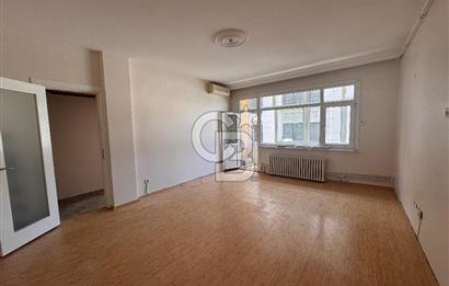 Fatih de Vatan Caddesine Çok Yakın 2+1 90 m2 2. Katta Kiralık Daire