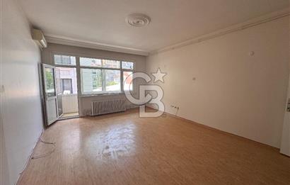 Fatih de Vatan Caddesine Çok Yakın 2+1 90 m2 2. Katta Kiralık Daire