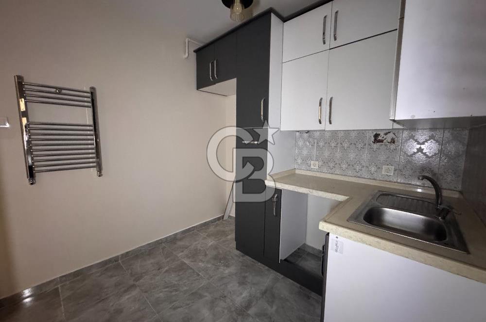 Fatih de Vatan Caddesine Çok Yakın 2+1 90 m2 2. Katta Kiralık Daire