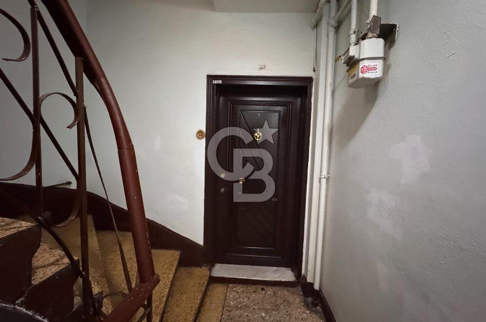 Fatih de Vatan Caddesine Çok Yakın 2+1 90 m2 2. Katta Kiralık Daire