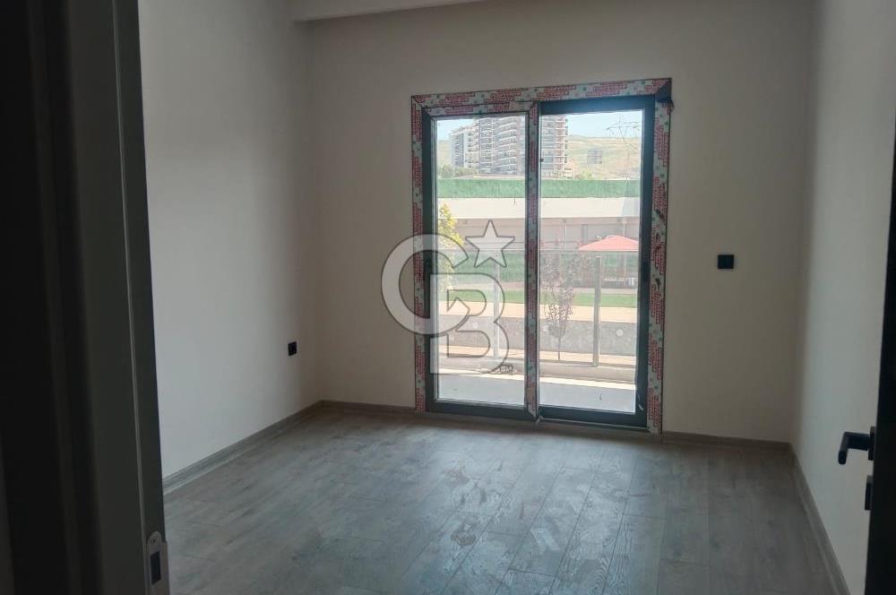 ULUKENT OMNİA EVLERİNDE KİRALIK 2+1 DAİRE