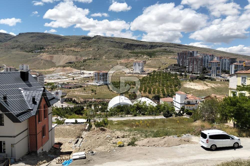 COLDWEEL BANKER'dn YILDIZTEPE de VİLLA İMARLI 518m² SATILIK ARSA