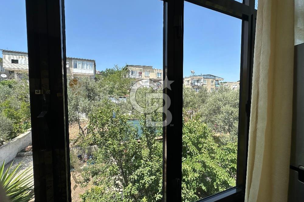 İzmir Bornova Atatürk Mahallesinde Satılık Bakımlı Daire