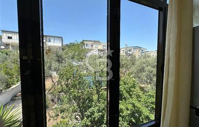 İzmir Bornova Atatürk Mahallesinde Satılık Bakımlı Daire