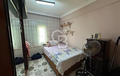 İzmir Bornova Atatürk Mahallesinde Satılık Bakımlı Daire