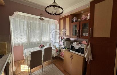 İzmir Bornova Atatürk Mahallesinde Satılık Bakımlı Daire