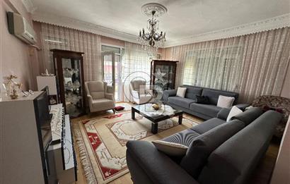 İzmir Bornova Atatürk Mahallesinde Satılık Bakımlı Daire